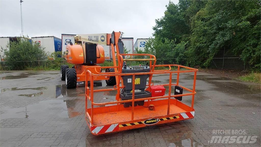 JLG 800AJ Zglobne podizne platforme