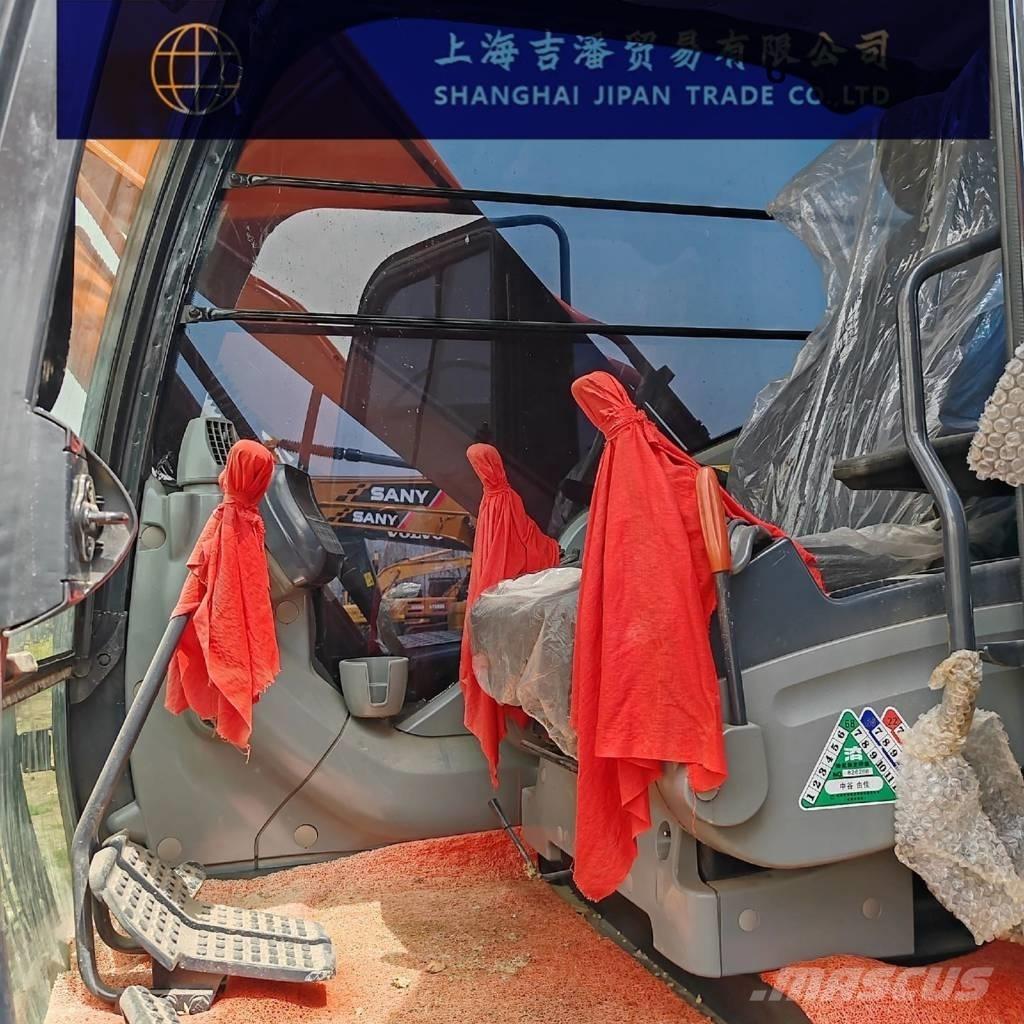 Hitachi ZX 210 Crawler excavators