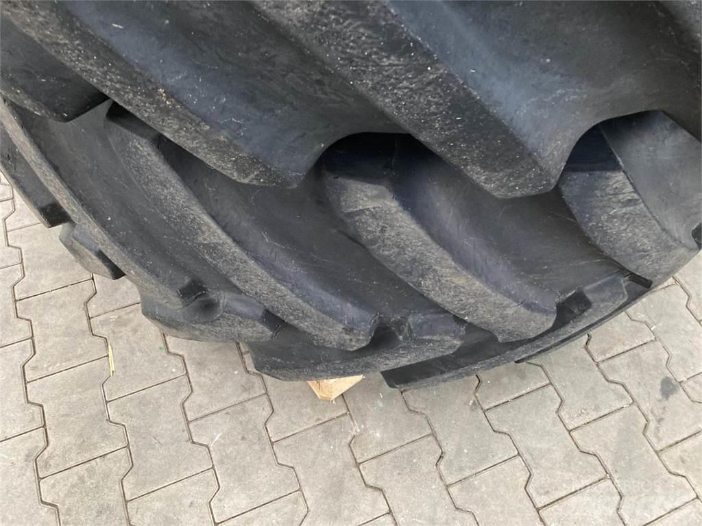Starmaxx 600/70R30 Gume, točkovi i felne
