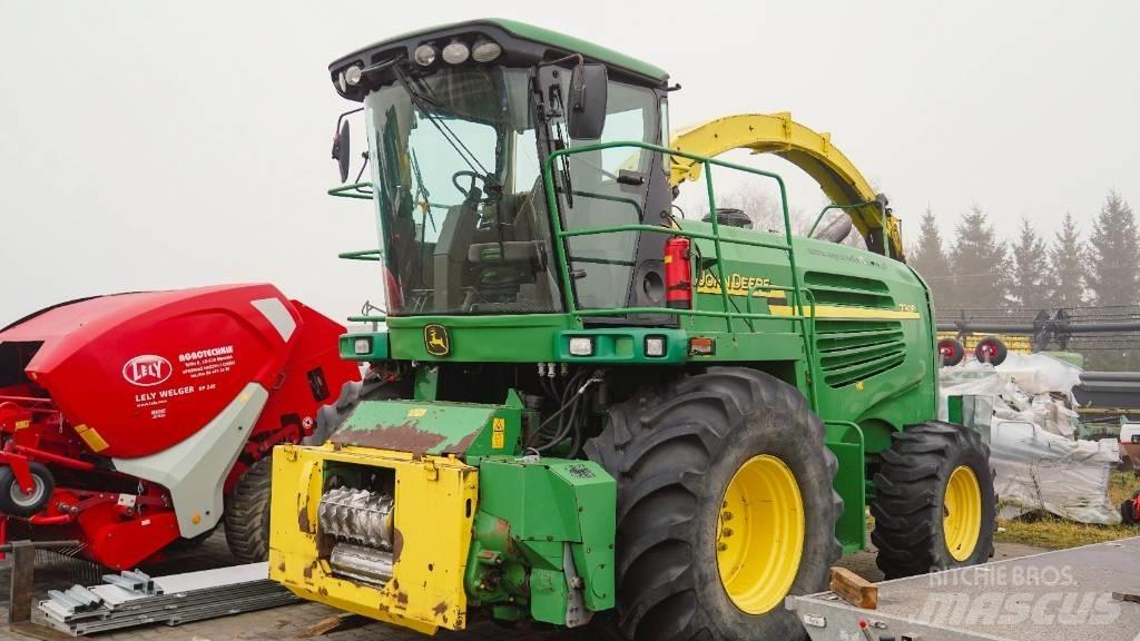 John Deere 7300 Mašine za stočnu hranu sa sopstvenim pogonom