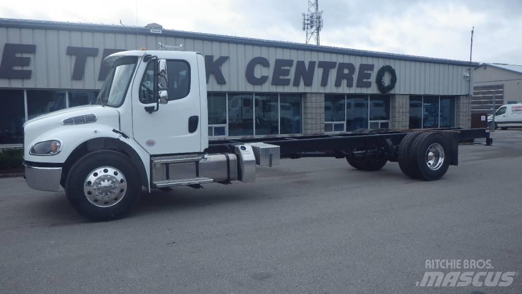 Freightliner M2 106 Kamioni-šasije