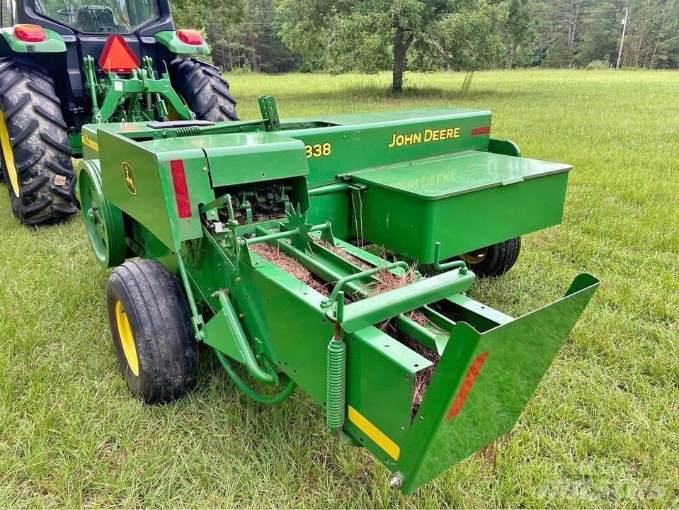 John Deere 338 Baler Prese/balirke za četvrtaste bale