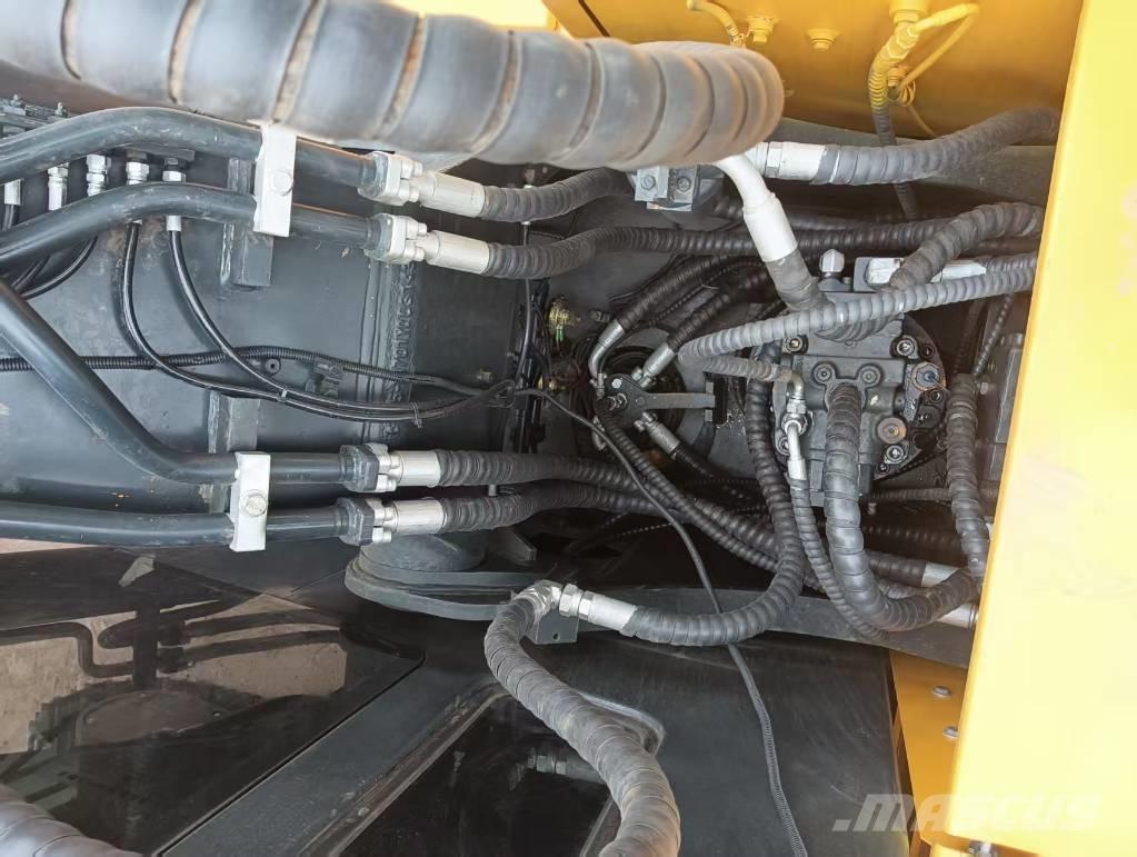 Hyundai 220 LC-9T Bageri guseničari