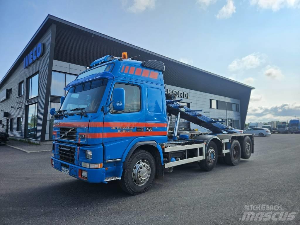Volvo FM12 420 8x2 Kamioni za podizanje kablova