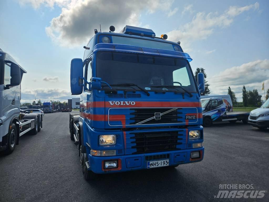 Volvo FM12 420 8x2 Kamioni za podizanje kablova