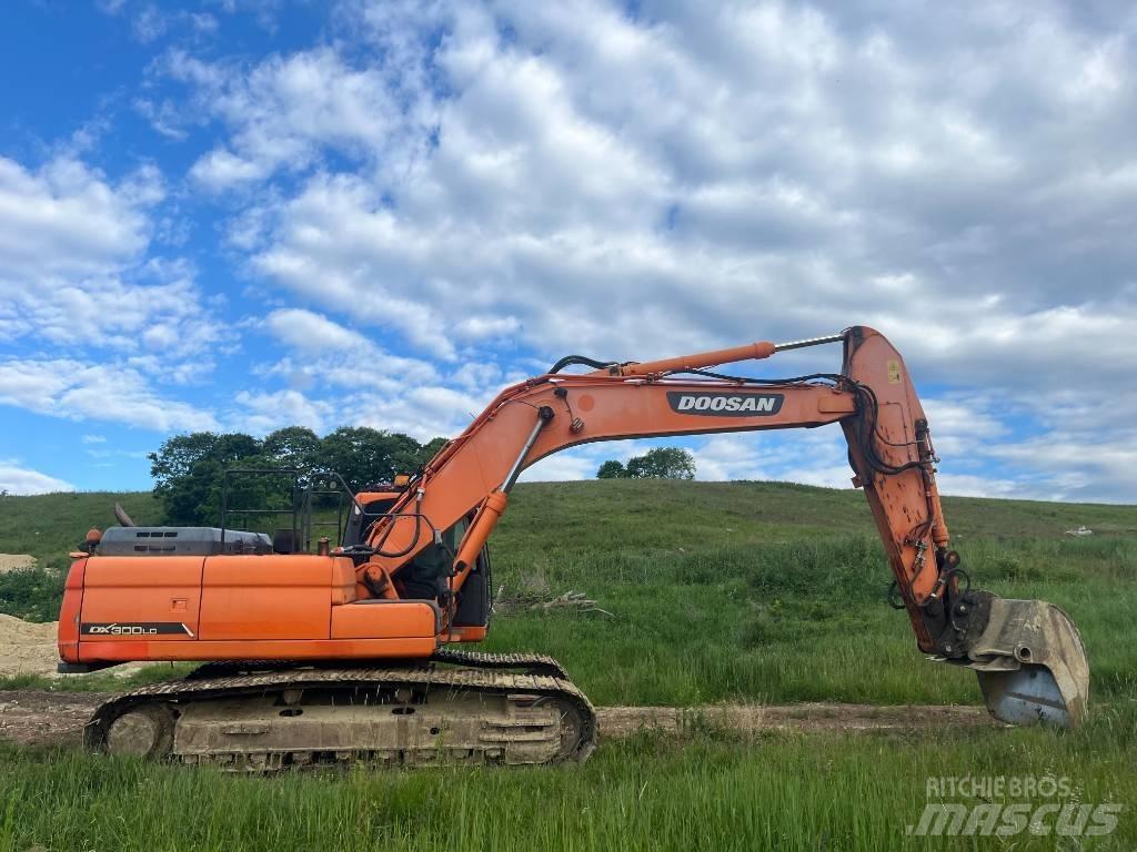Doosan DX 300 LC Bageri guseničari