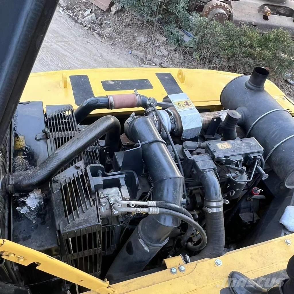 Komatsu PC 360-7 Bageri guseničari
