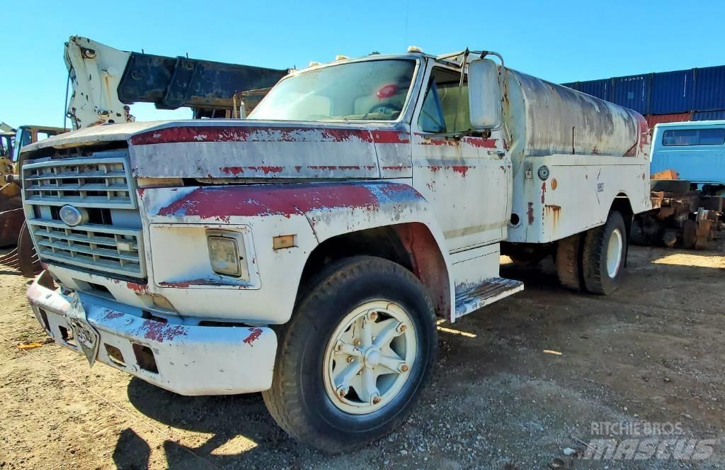 Ford F 600 Kamioni cisterne