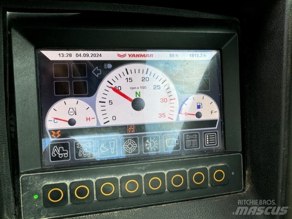 Yanmar B95W (40744) Bageri točkaši