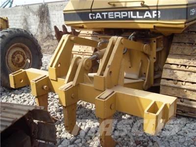 CAT D 5 H Buldožeri guseničari