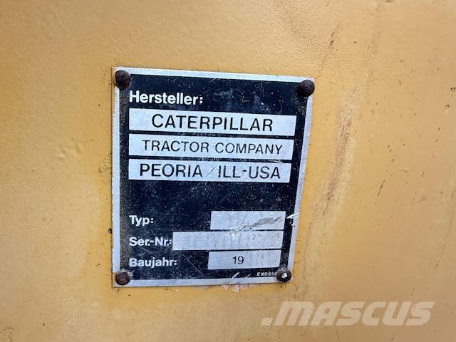 CAT 943 Utovarivači na točkove