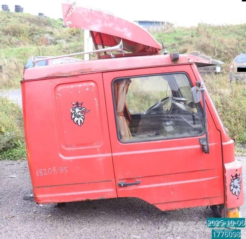 Scania P 82 M Kabine i unutrašnjost