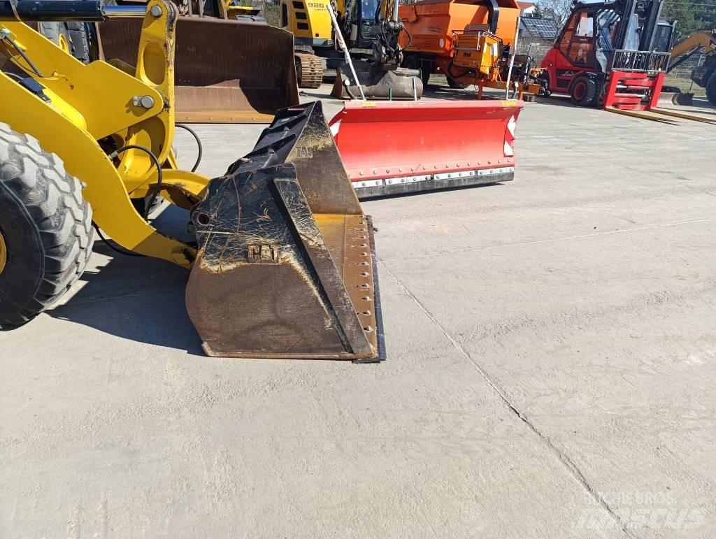 CAT 907 H 2 Utovarivači na točkove