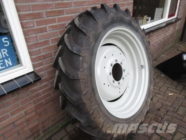 Michelin 13.6/38 Gume, točkovi i felne