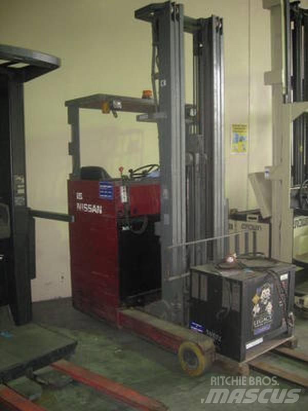 Nissan Reach Truck Viljuškari sa pomičnim stupom