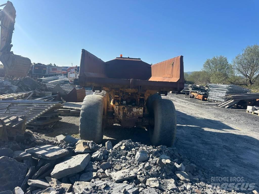 Volvo A 25 C Zglobni damperi