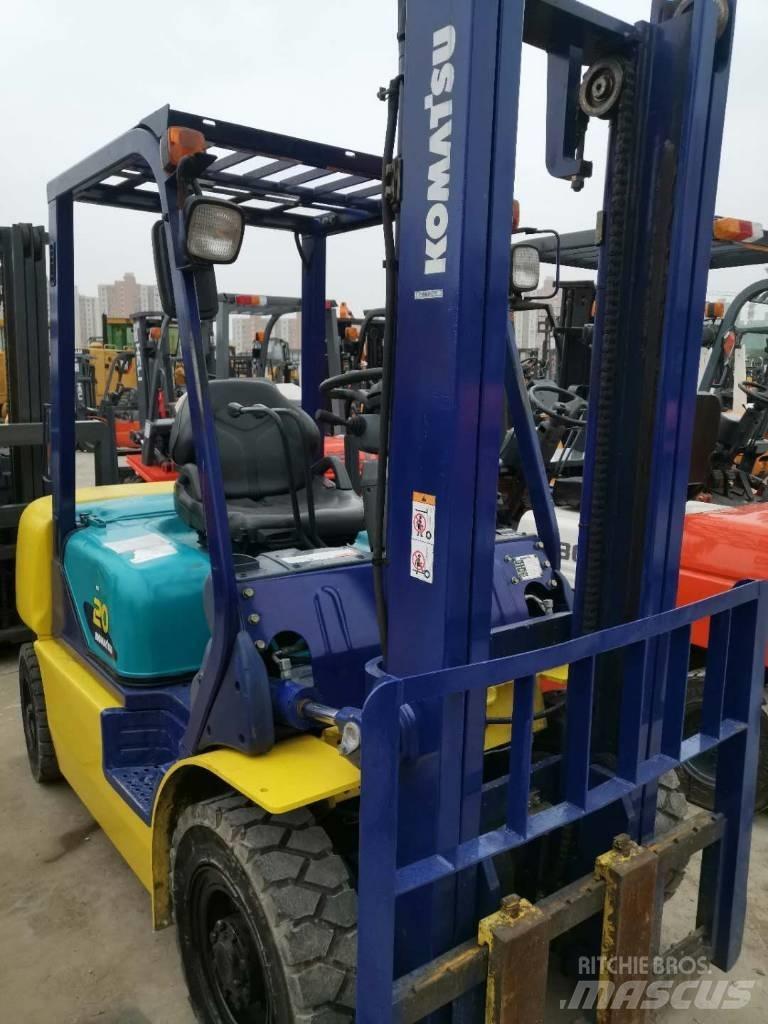 Komatsu 30 Teleskopski viljuškari