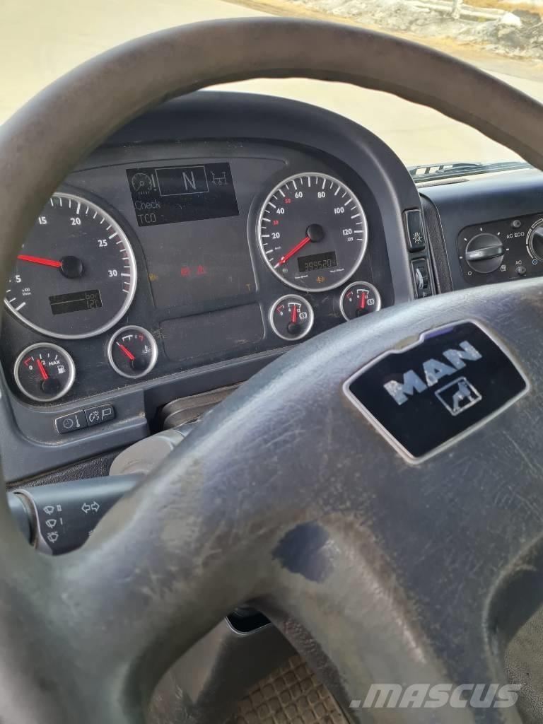 MAN TGA 26.480 Rol kiper kamioni sa kukom za podizanje tereta