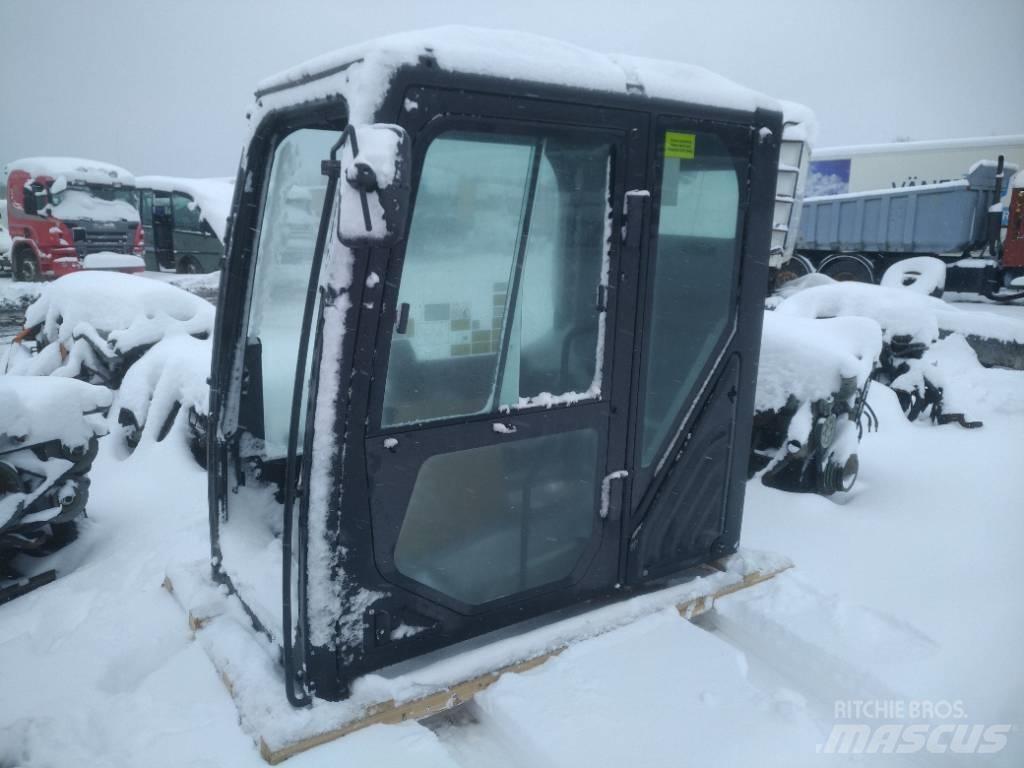 Volvo BM 325FL Cabin Kabine i unutrašnjost