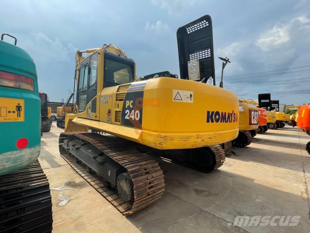 Komatsu PC 240-8 Bageri guseničari