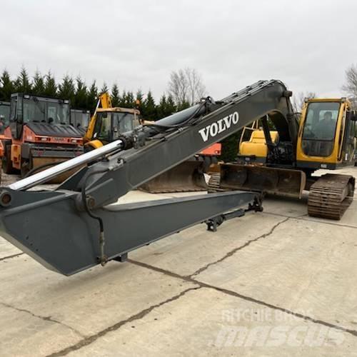 Volvo EC 240 LR Bageri guseničari