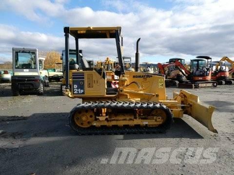 Komatsu D21P-8EO Buldožeri guseničari