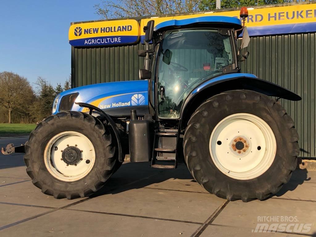 New Holland TS 125 A Traktori