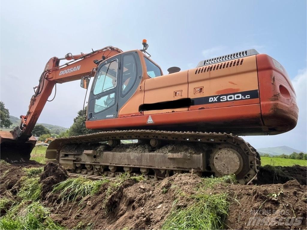 Doosan Dx300 Bageri guseničari