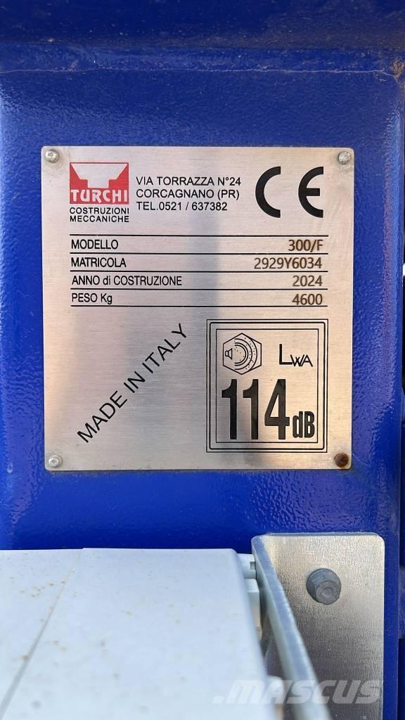 Turchi 300E Mašine za zabijanje stubova
