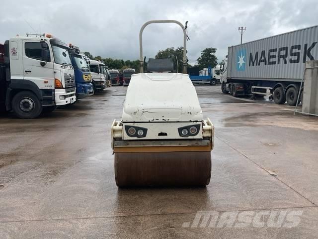 Bomag BW 120 AD-5 Valjci sa duplim bubnjem