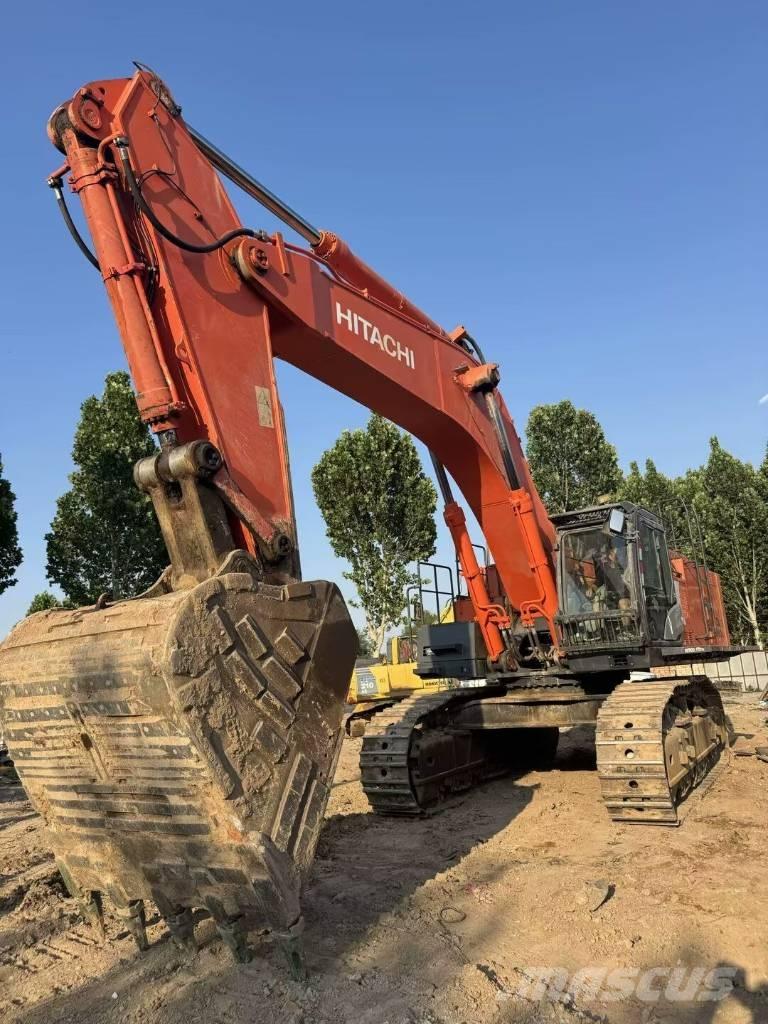 Hitachi ZX690LCH-5A Bageri guseničari