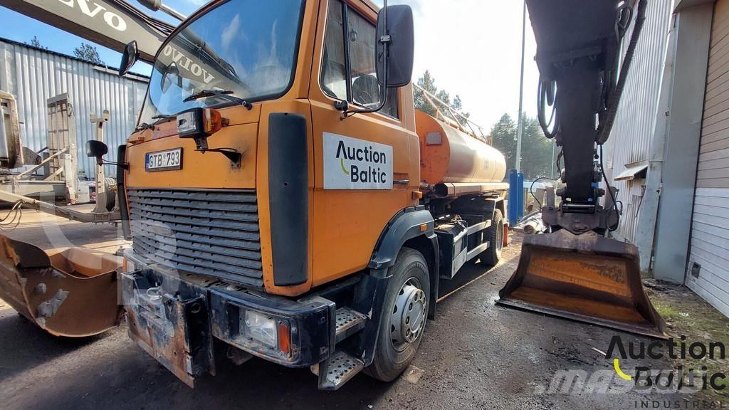 MAZ 533731 Kamioni cisterne