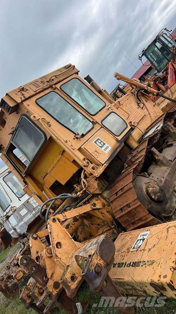 CAT D 6 D Osovine