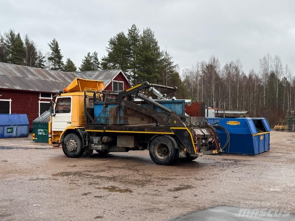 Scania P 82 H Komunalni kamioni