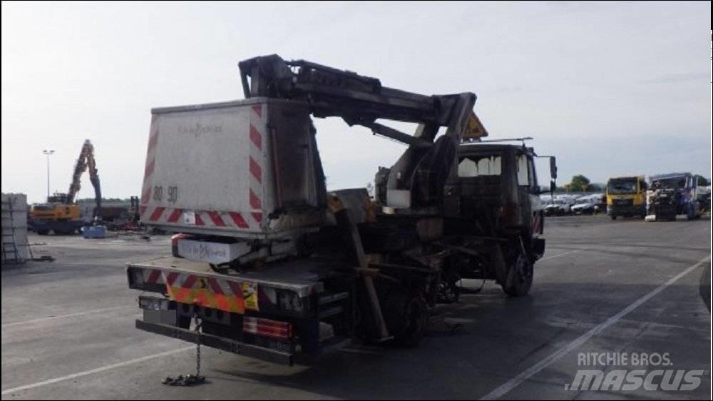 Mercedes-Benz LK/LN2 Auto korpe
