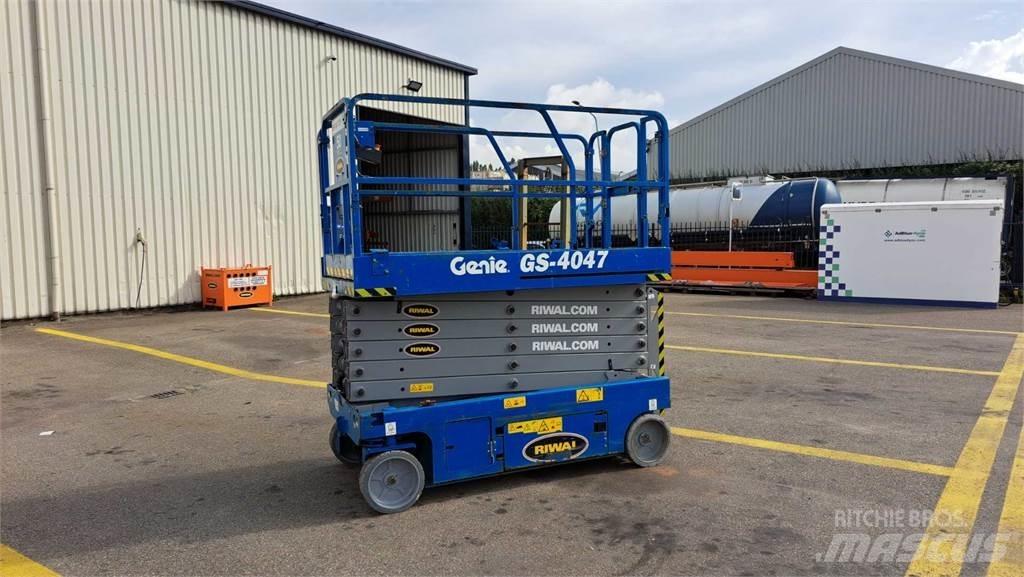 Genie GS4047 Makazaste platforme