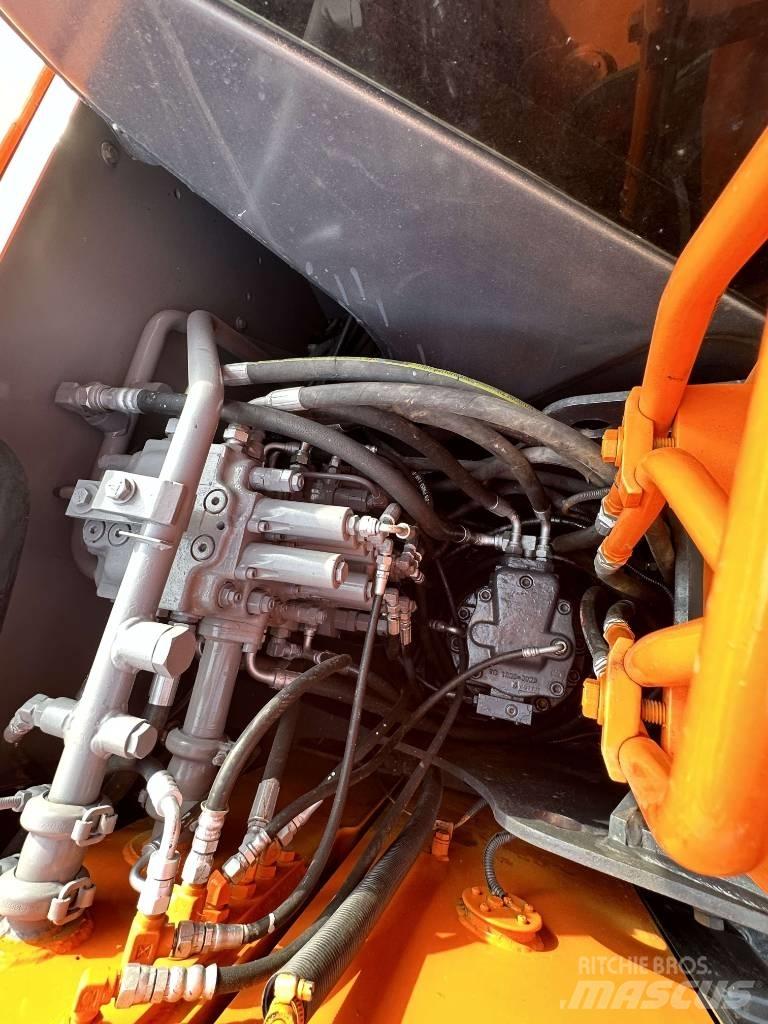 Hitachi ZX 70 Bageri guseničari