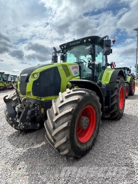 CLAAS AXION 870 Traktori