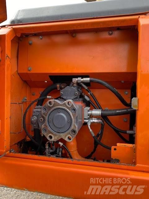 Doosan DX 225 NLC Bageri guseničari