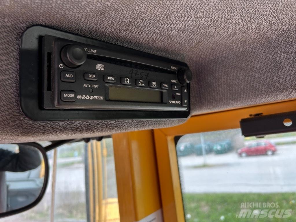 Volvo L 120 E Utovarivači na točkove