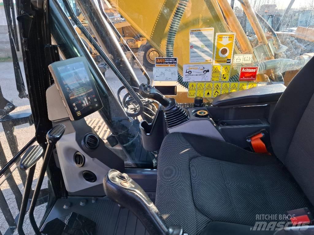 CAT 323 07A Bageri guseničari