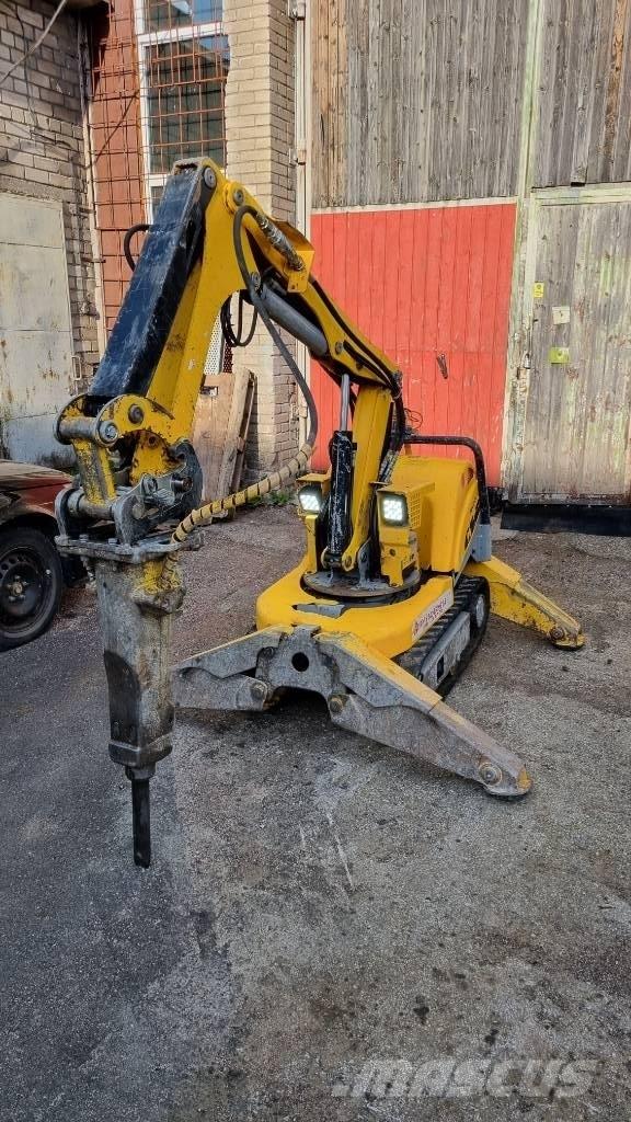 Brokk 90 Bageri za rušenje
