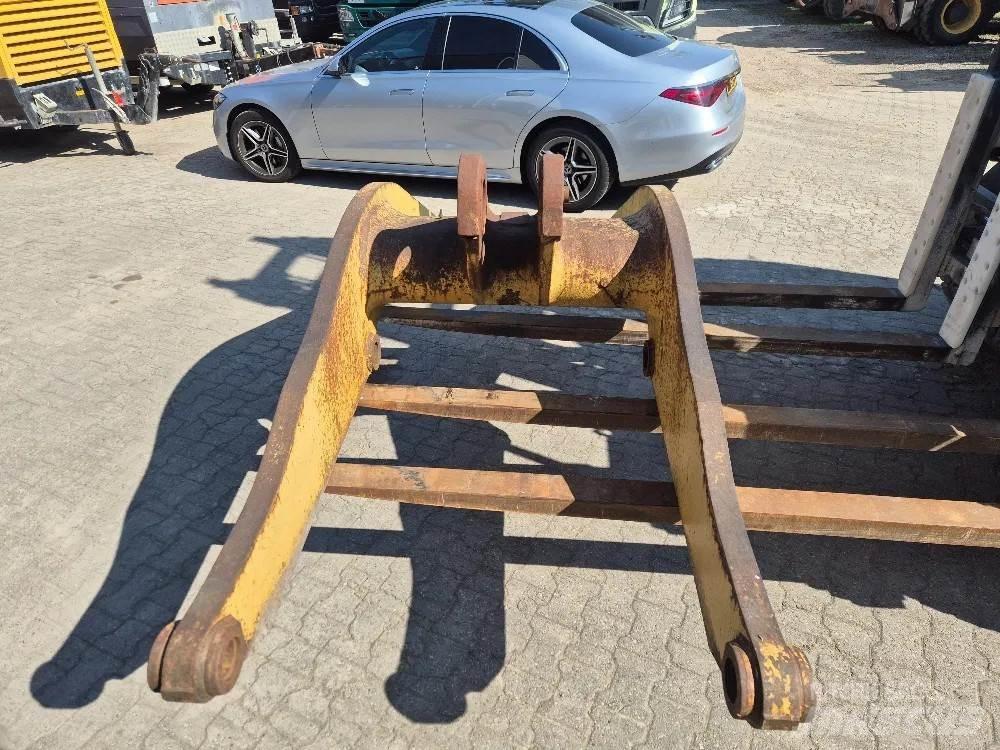 CAT 966G Utovarivači na točkove