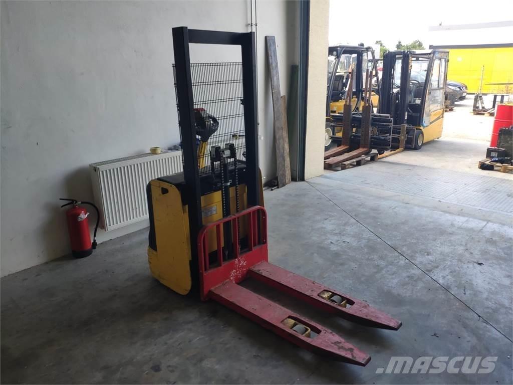 Hyster S1.0E Samopogonski ručni viljuškari