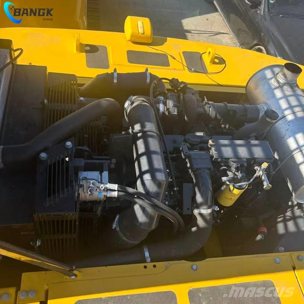 Komatsu PC 360 Bageri guseničari