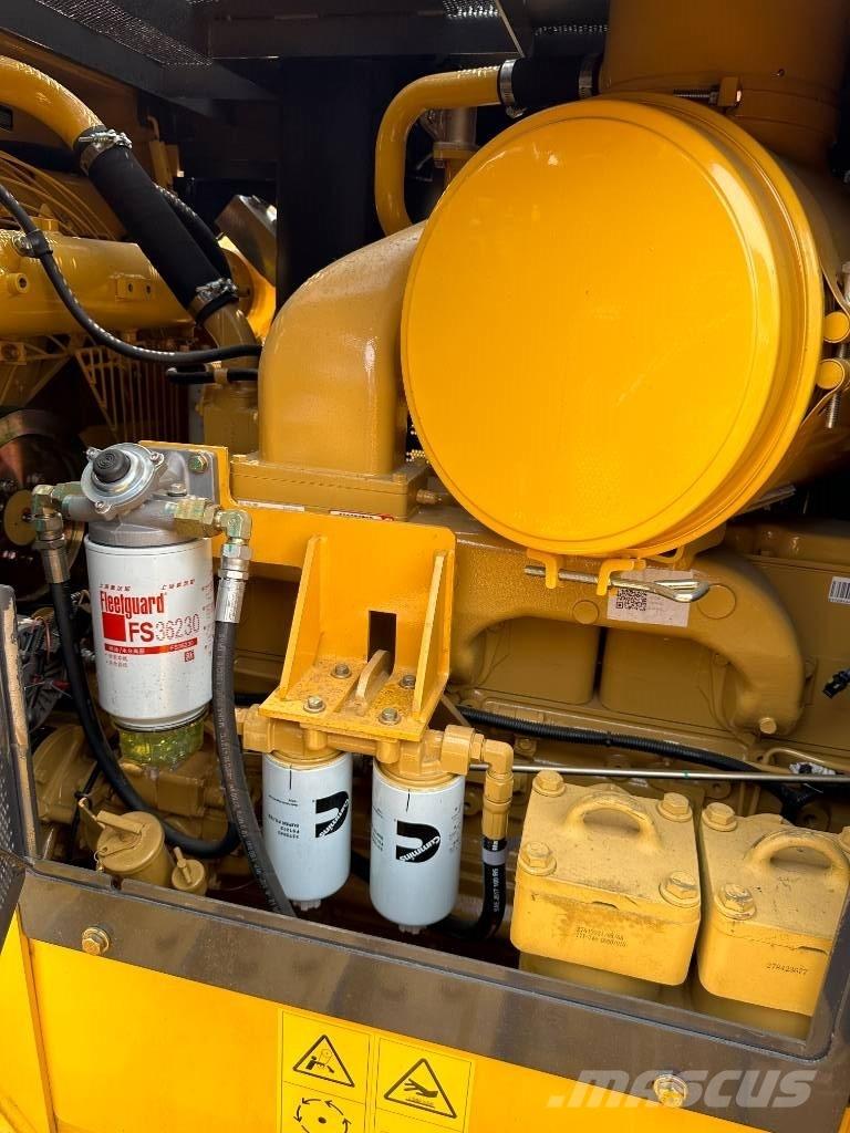 Shantui SD22 Buldožeri guseničari