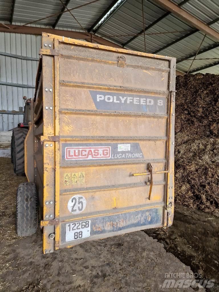 Lucas Polyfeed 8 Rezači za bale, oprema za rezanje i odvajanje bal