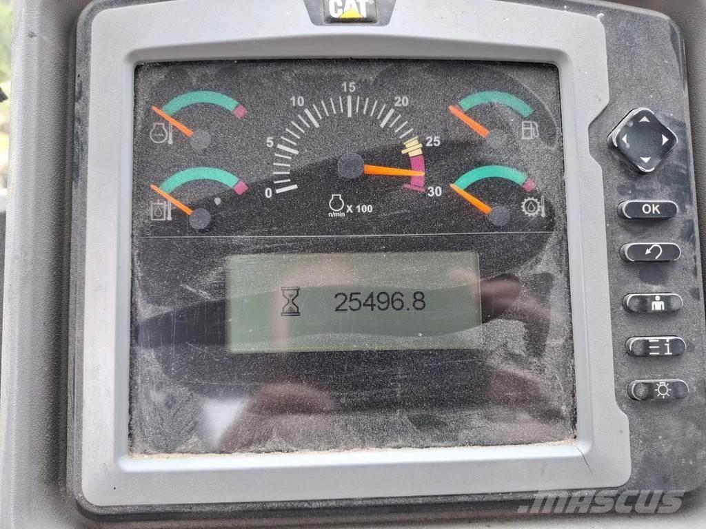 CAT 972k Utovarivači na točkove