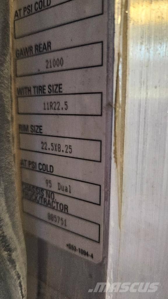 Peterbilt PB335 Kamioni cisterne