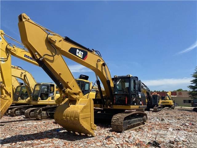 CAT 326D Bageri guseničari